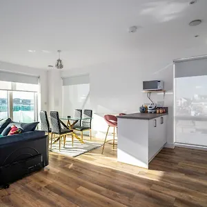 Guestready - Gorgeous & Bright 2br In Greenwich Apartment